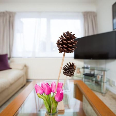 Guestready - Spacious 2Br Flat In Peaceful Hove Daire Dış mekan fotoğraf